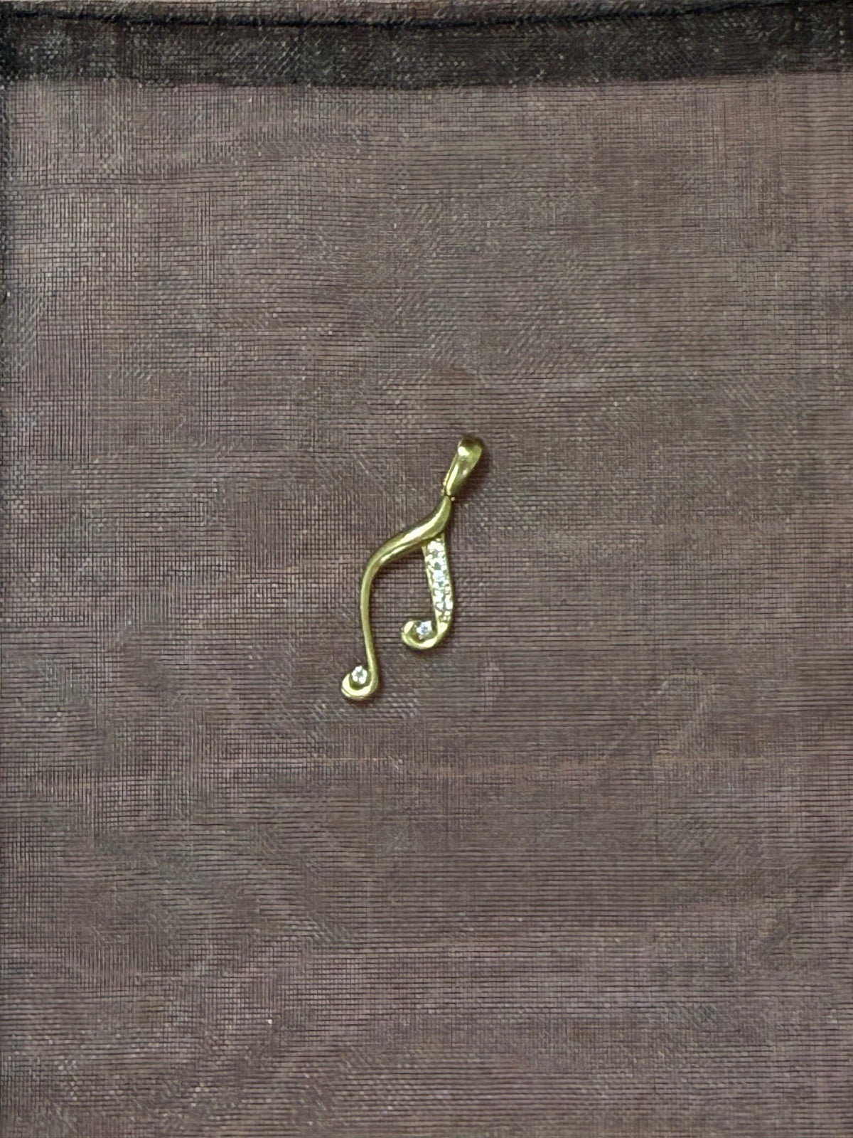 10K Gold Music Note Pendant