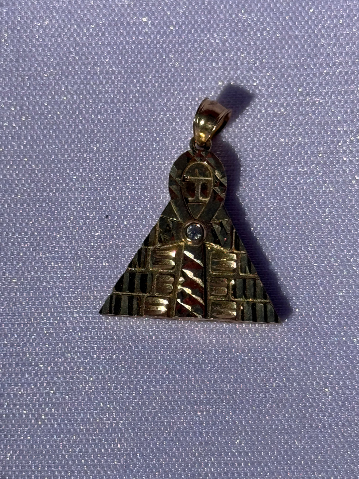 10K Gold Aztec Pyramid Pendant – 0.85”