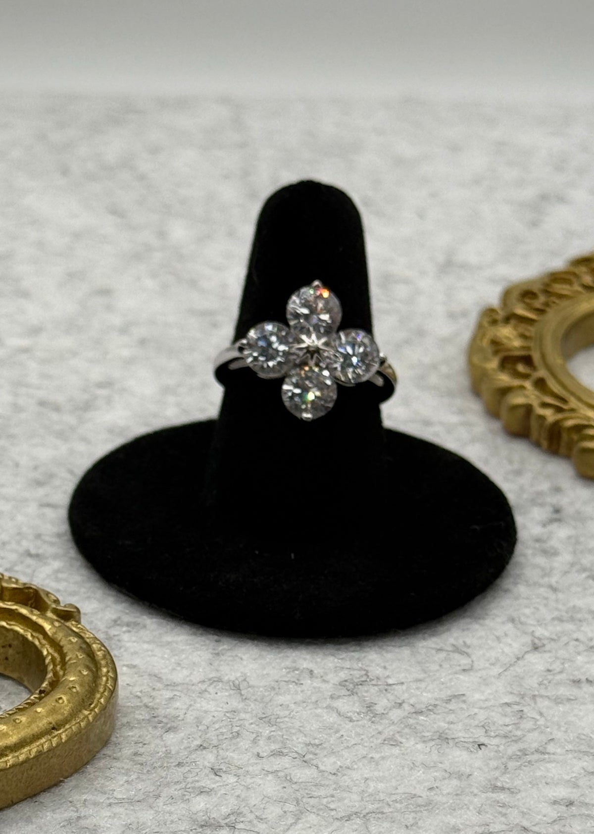 925 Sterling Silver CZ Flower Statement Ring - Size 7