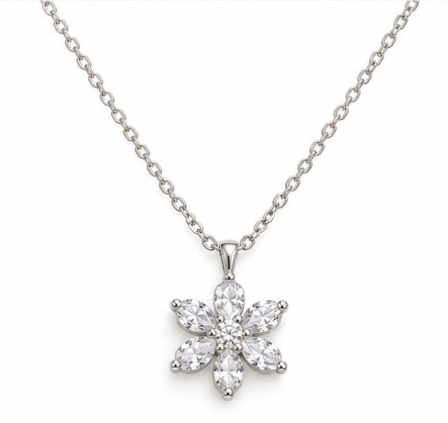 925 Sterling Silver Sparkling Snowflake Necklace - 18"