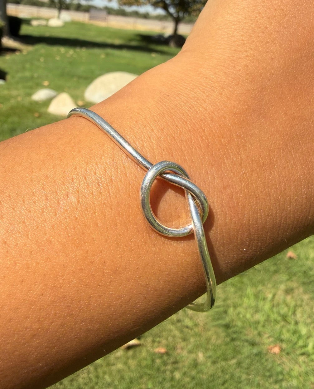 925 Sterling Silver Love Knot Open Bangle Bracelet