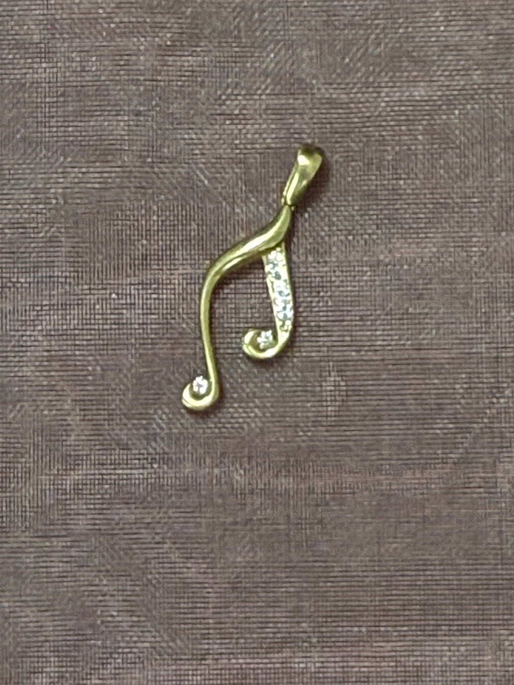 10K Gold Music Note Pendant