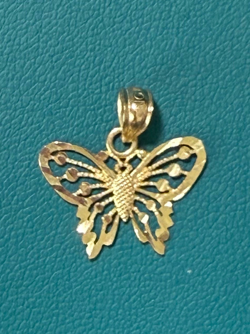 10K Gold Diamond-Cut Butterfly Pendant – Small