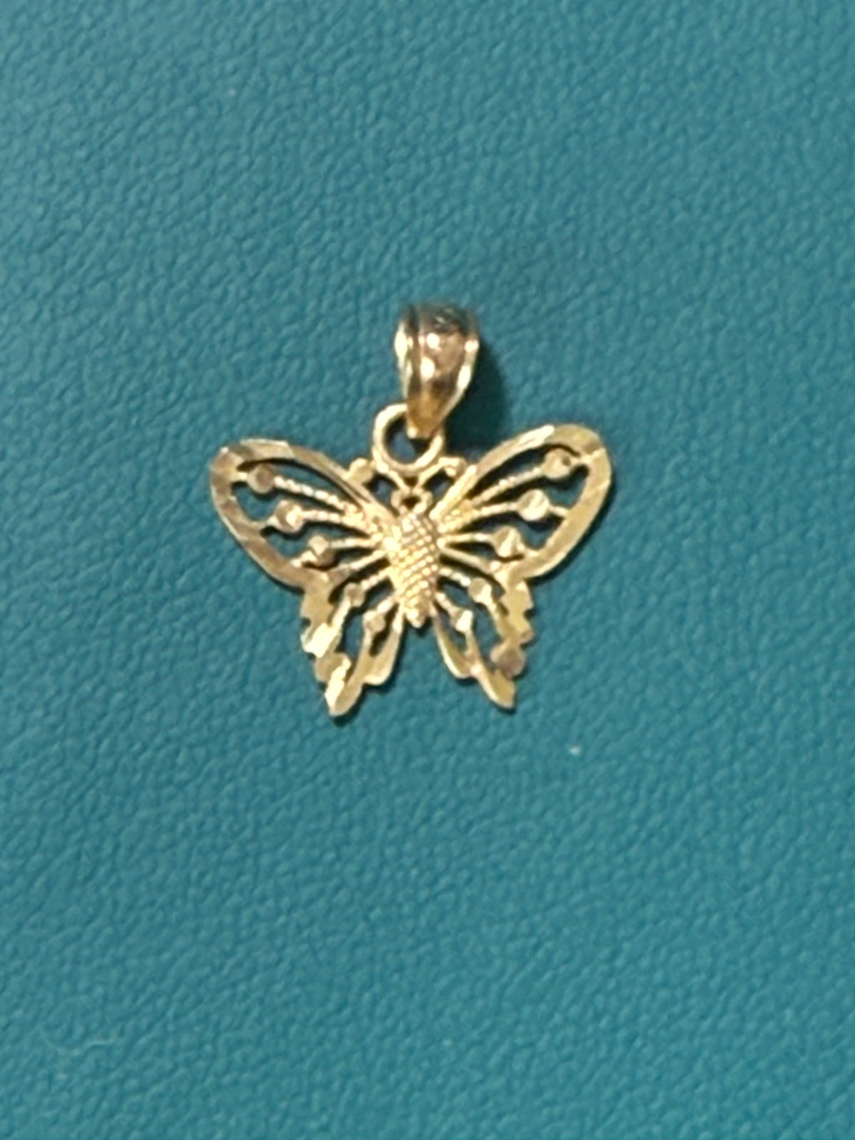 10K Gold Diamond-Cut Butterfly Pendant – Small