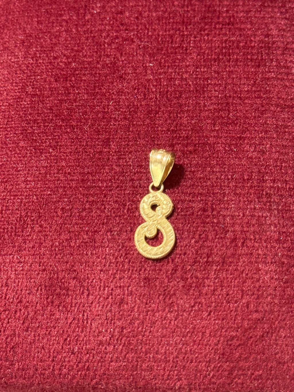 10K Gold Letter S Pendant