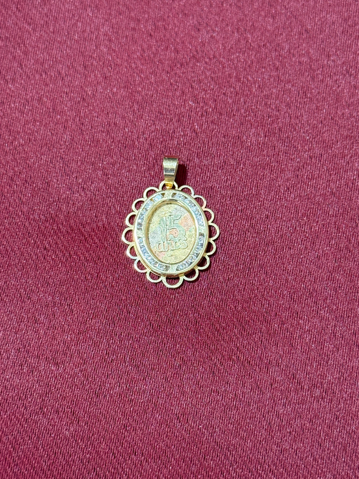 14K Gold Tri-Color Quinceañera Pendant – 1”