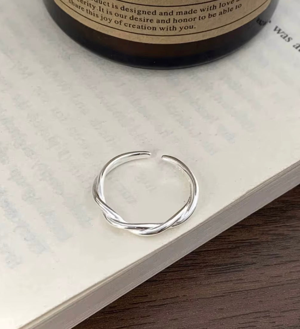 925 Sterling Silver Adjustable Twisted Ring