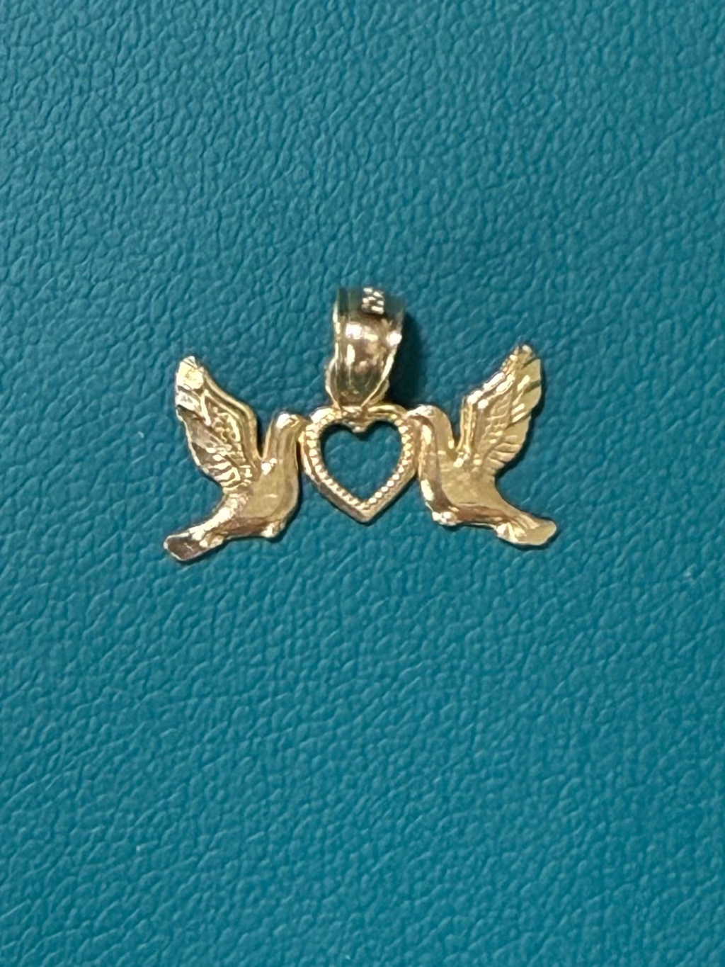 14K Gold Love Birds & Heart Pendant