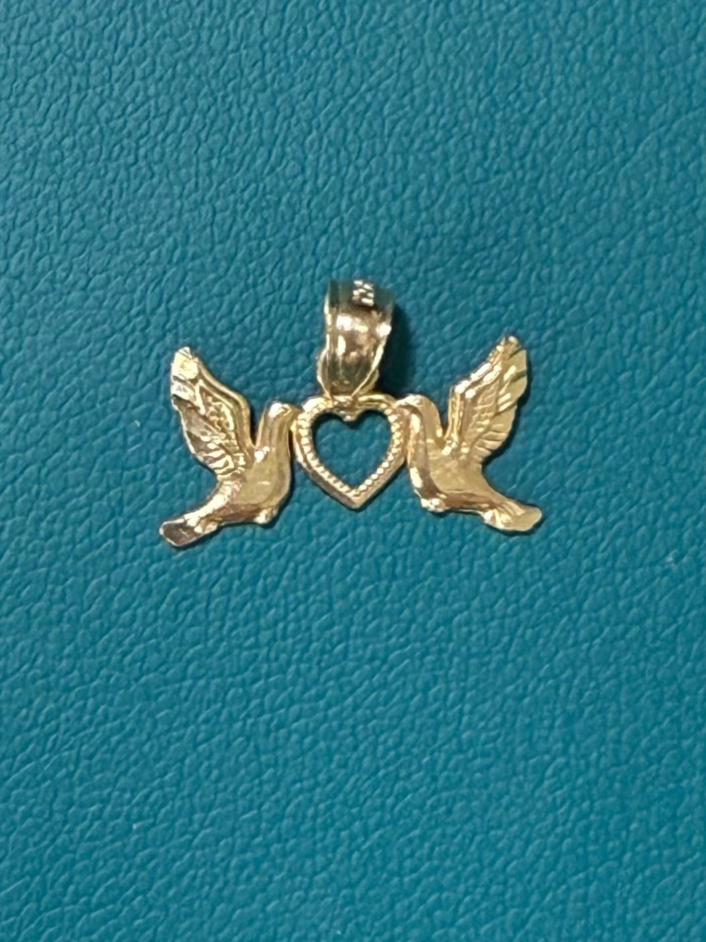 14K Gold Love Birds & Heart Pendant