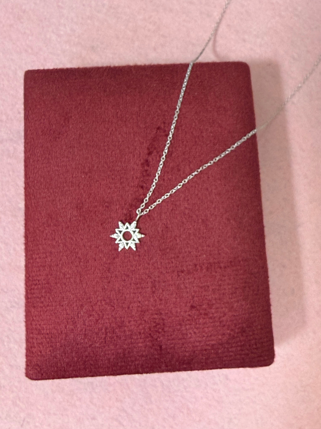 925 Sterling Silver Sunburst Necklace - 18"