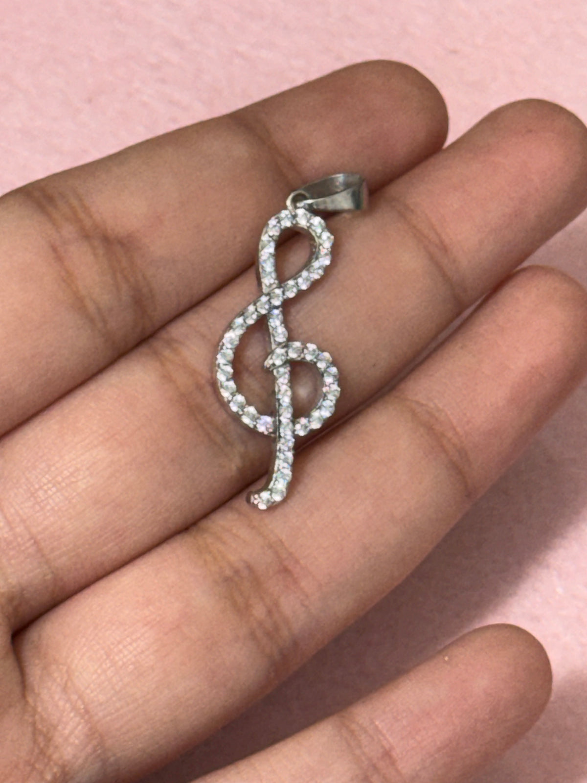 925 Sterling Silver Sparkling Treble Clef Music Note Pendant