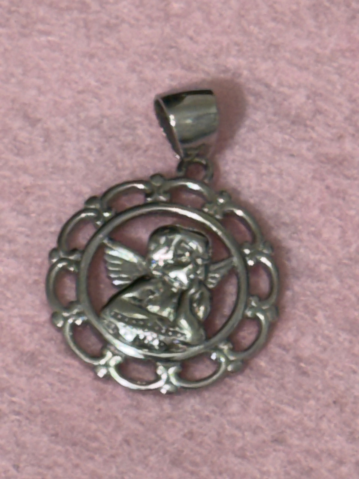 925 Sterling Silver Praying Angel Pendant – Round