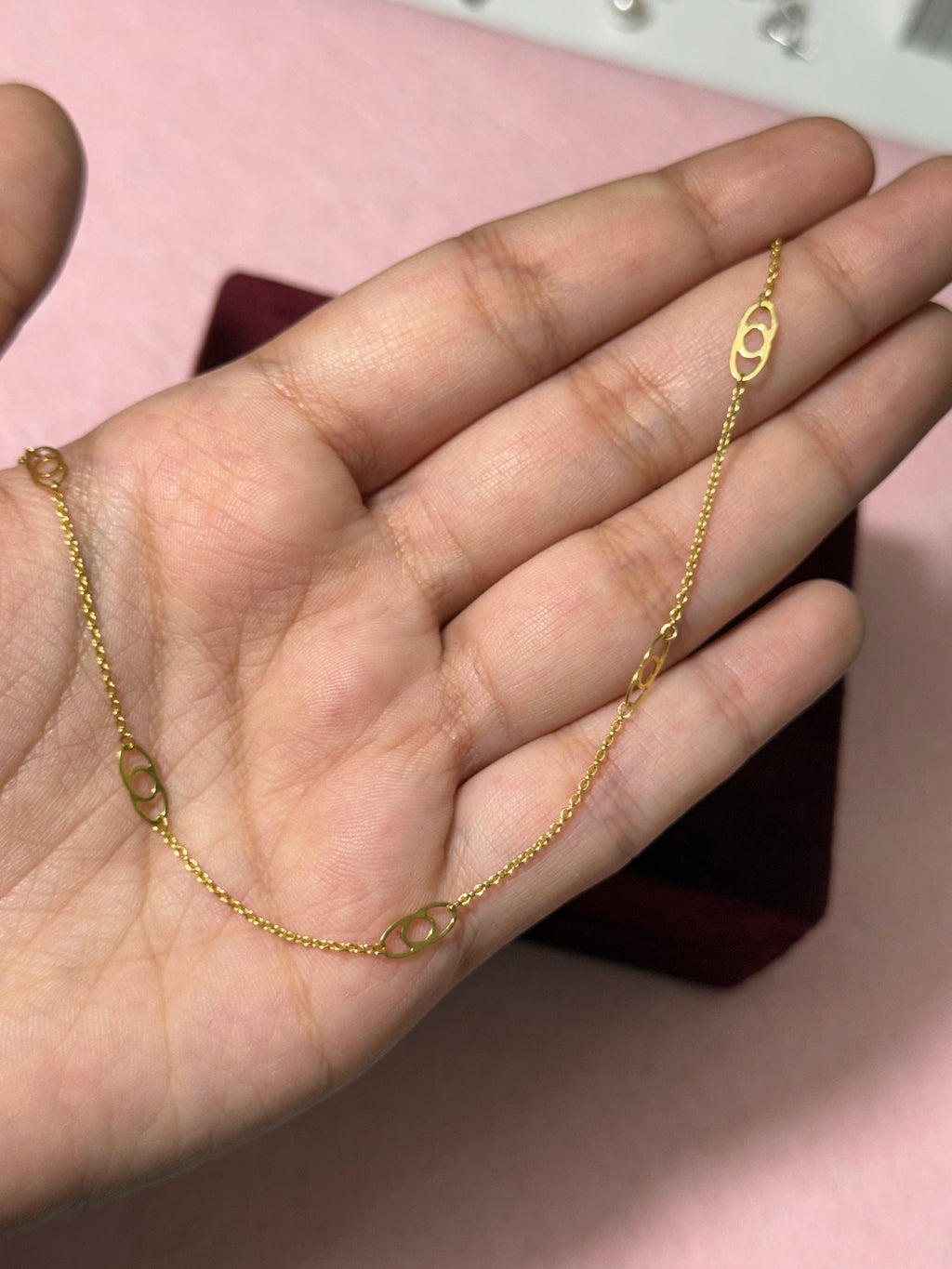 10K Yellow Gold Geometric Oval Link Anklet – 9” + 1” Adjustable