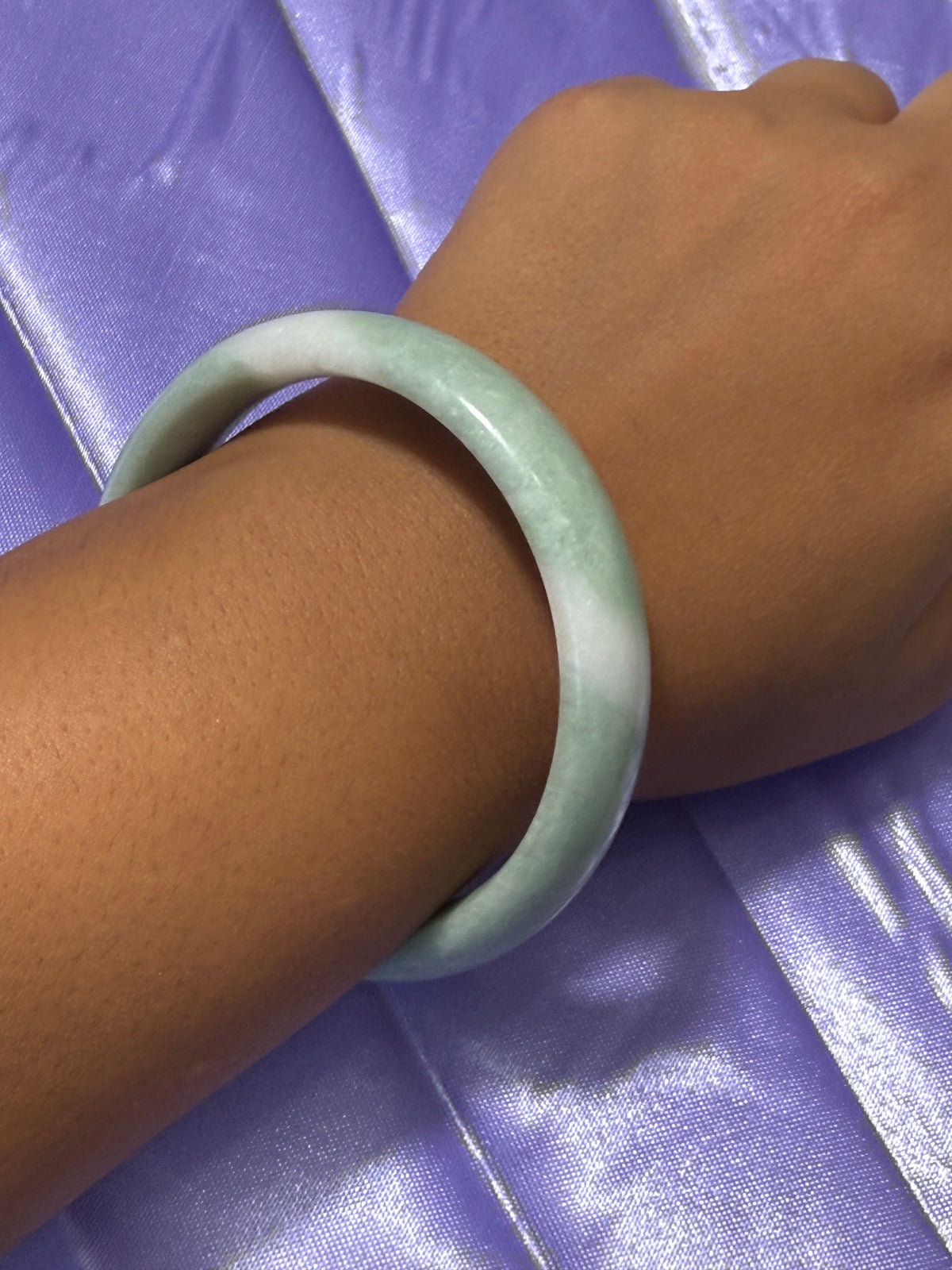 Natural Grade A Jade Bangle – White & Light Green – Medium