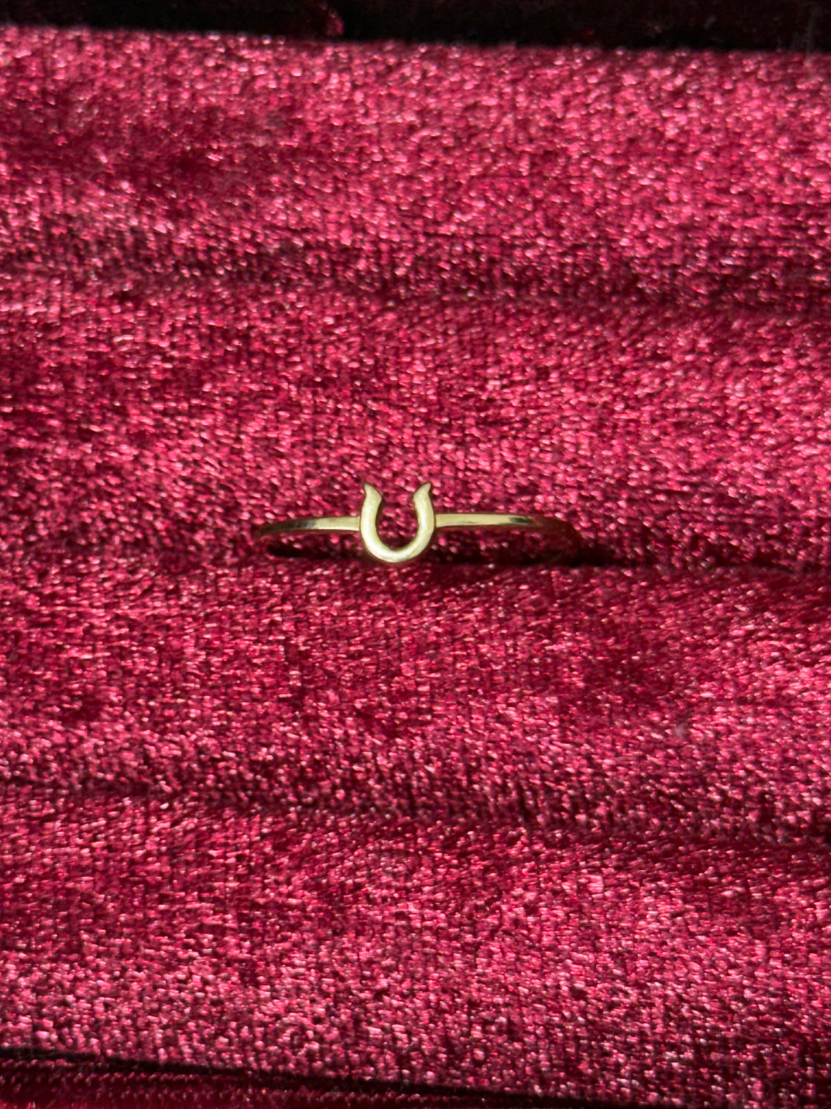 14K Yellow Gold Horseshoe Ring – Size 8