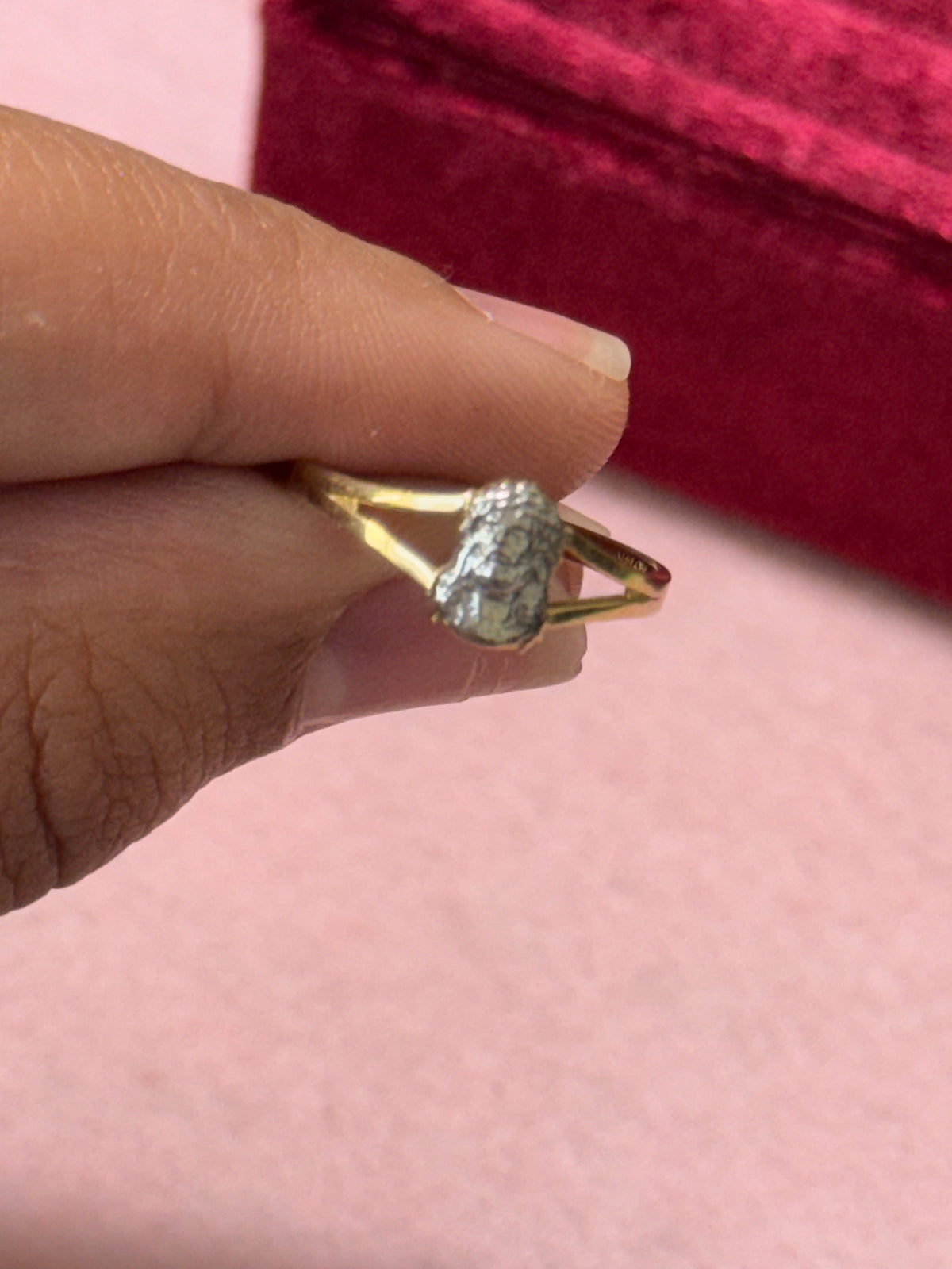14K Yellow Gold Jesus Head Split-Shank Ring – Size 6