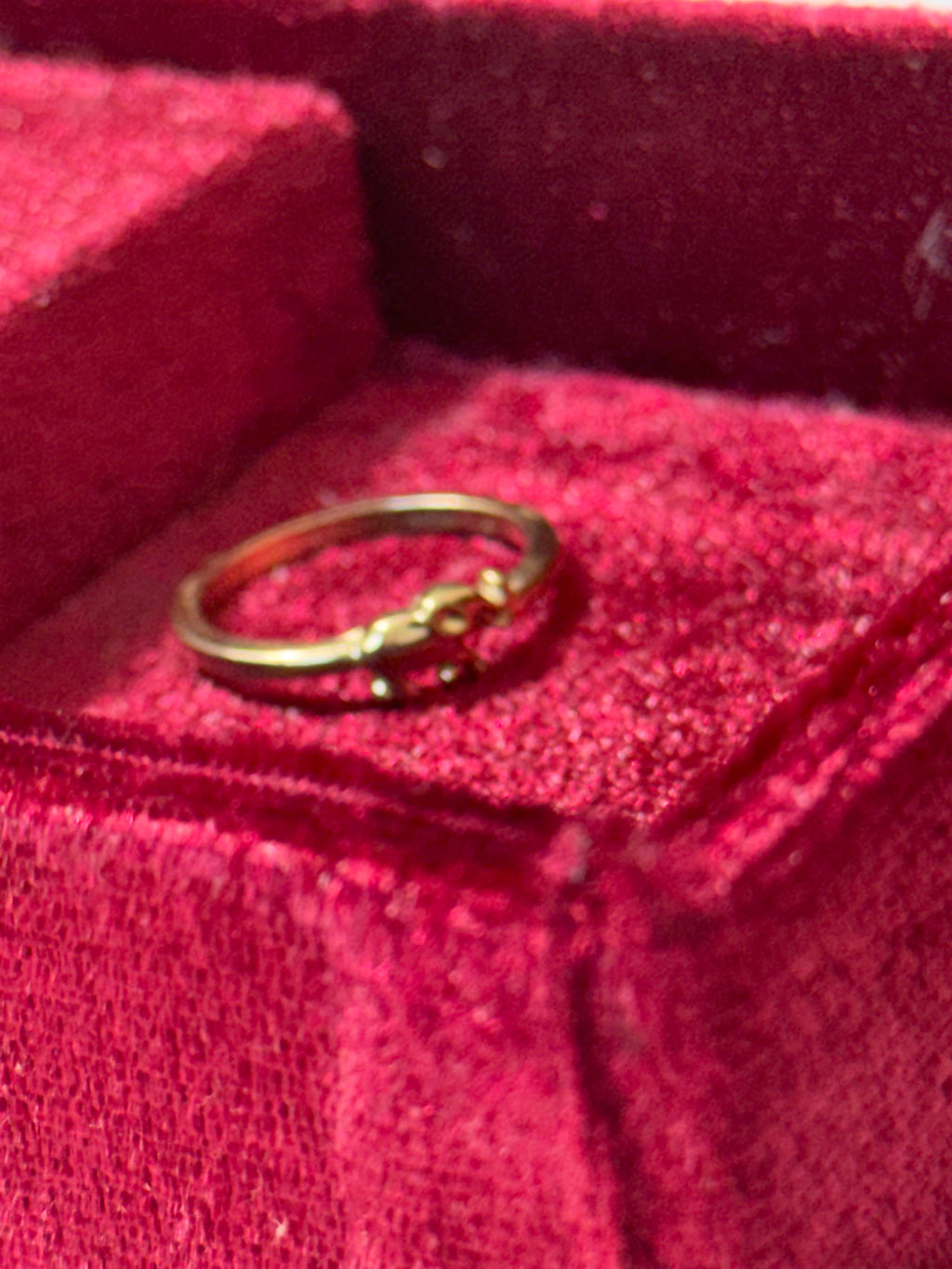 10K Yellow Gold Elephant Ring – Size 6