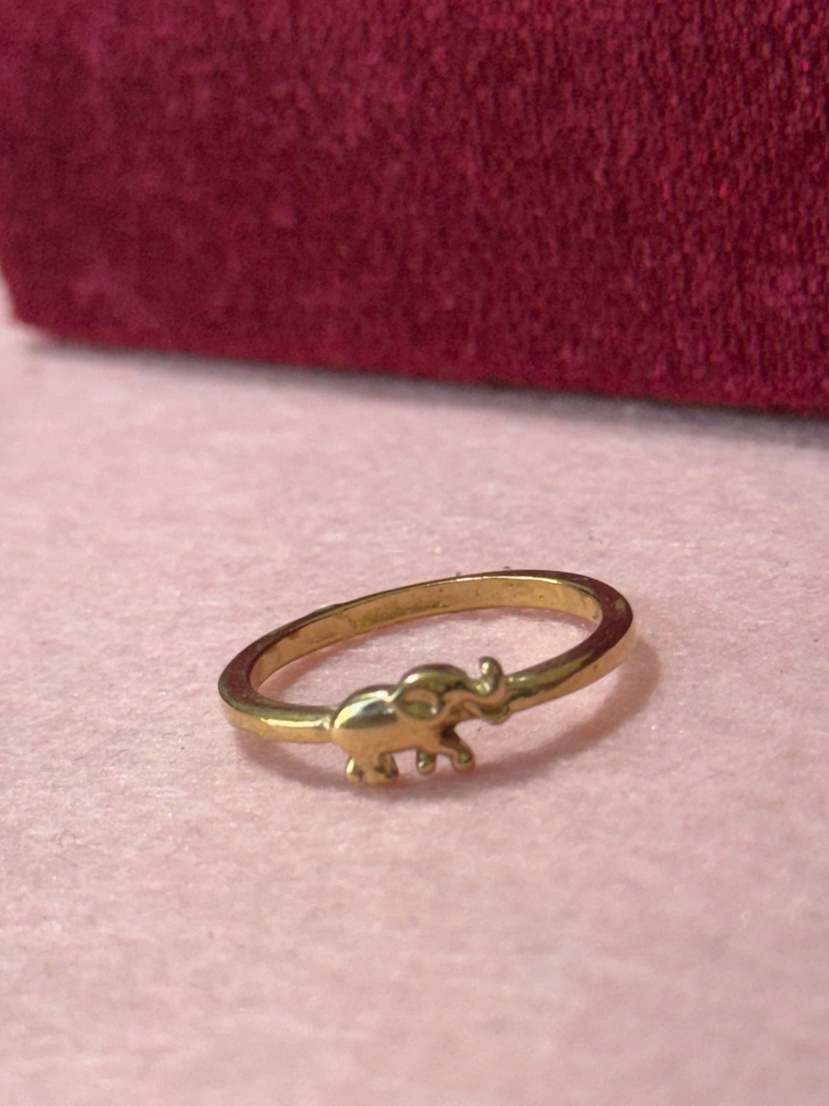 10K Yellow Gold Elephant Ring – Size 6
