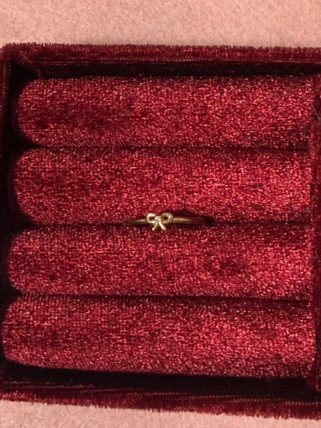 10K Gold Mini Bow Ring – Size 7