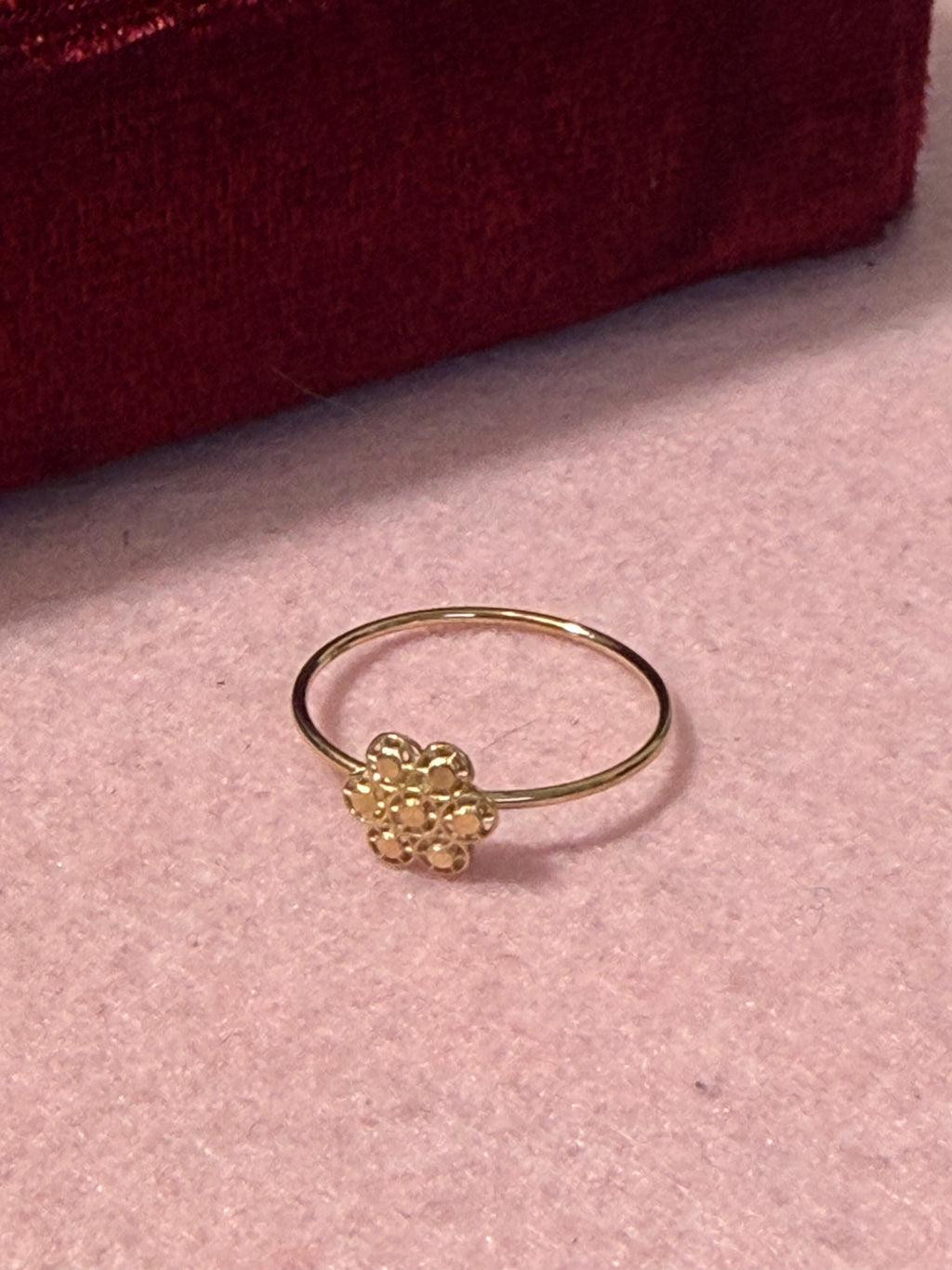 10K Gold Diamond-Cut Flower Ring – Size 7