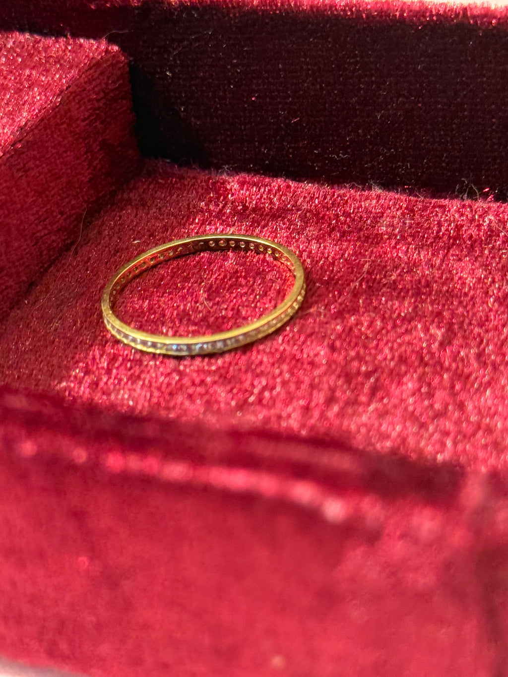 18K Gold CZ Eternity Band Ring – Size 9