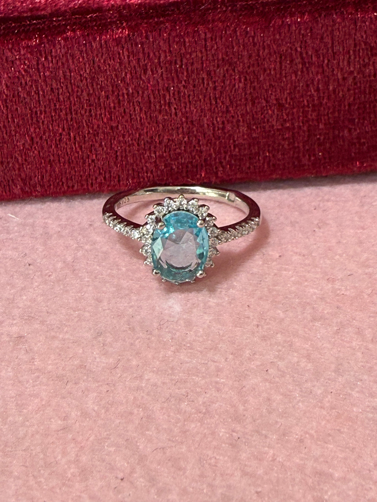 925 Sterling Silver Aquamarine Blue Oval-Cut Ring – Size 8