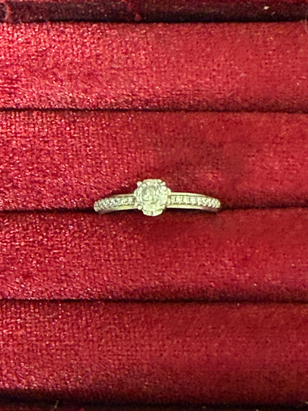 925 Sterling Silver Oval-Cut Solitaire Ring with Sparkling Band – Size 9