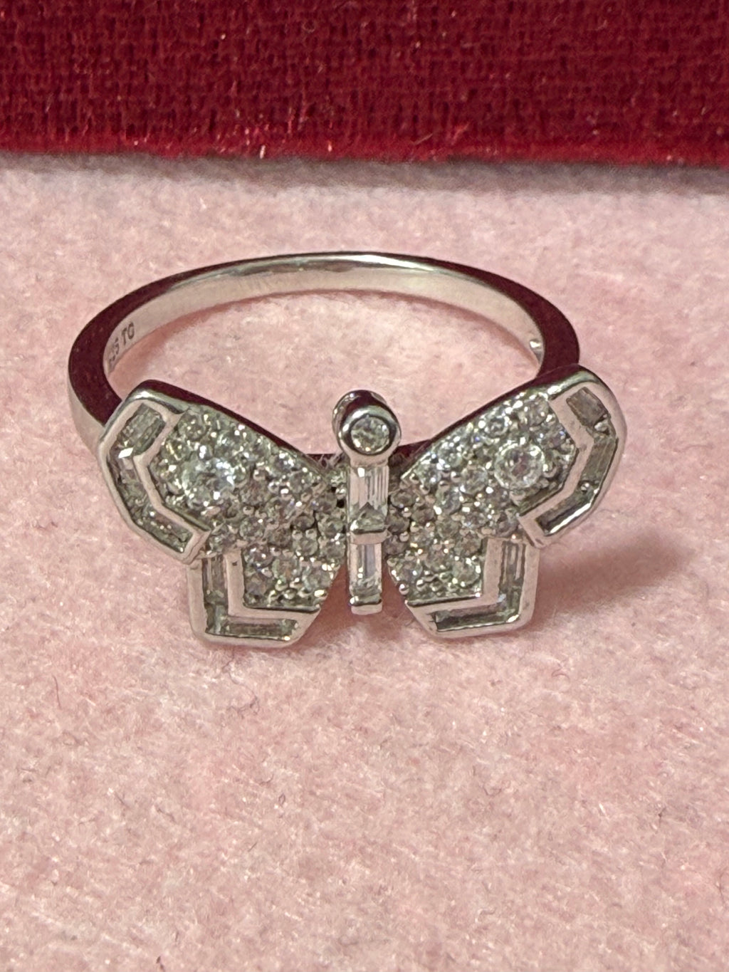 925 Sterling Silver Sparkling Butterfly Ring – Size 9
