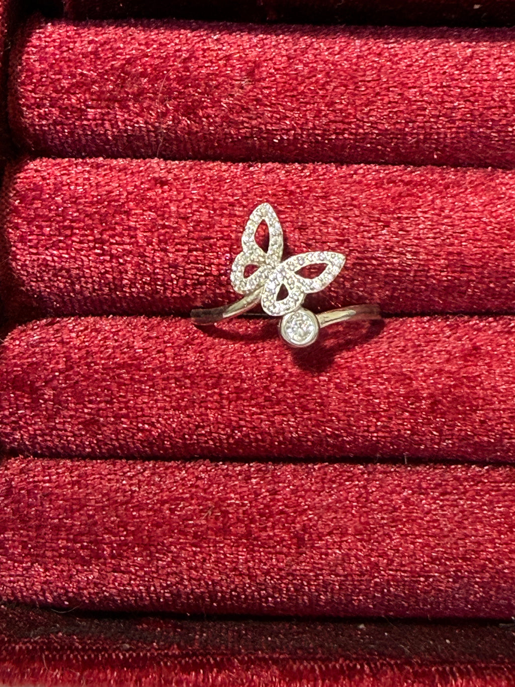 925 Sterling Silver Sparkling Butterfly Ring – Size 8.5