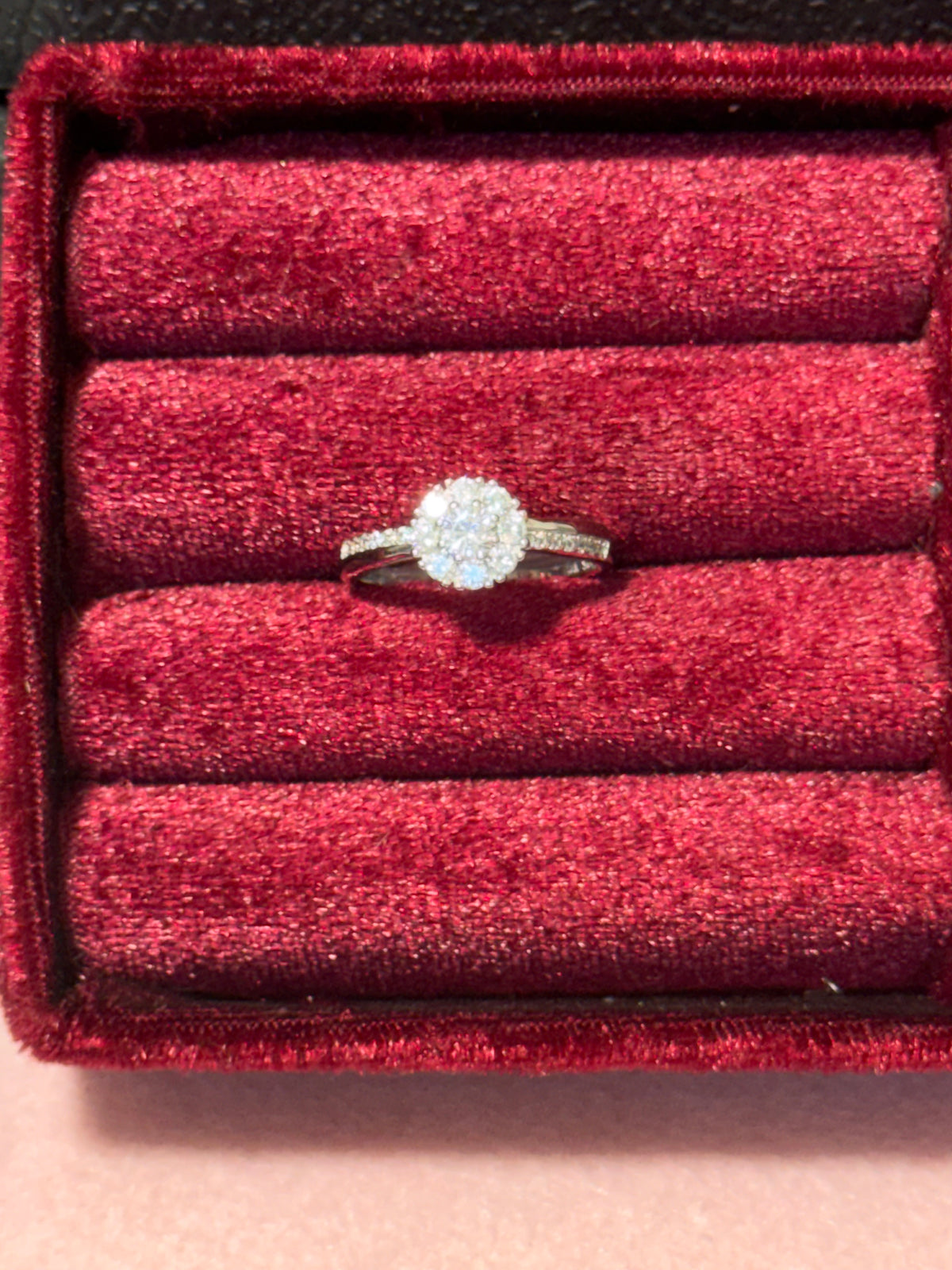 925 Sterling Silver Round Halo Ring with Clear Stones – Size 8