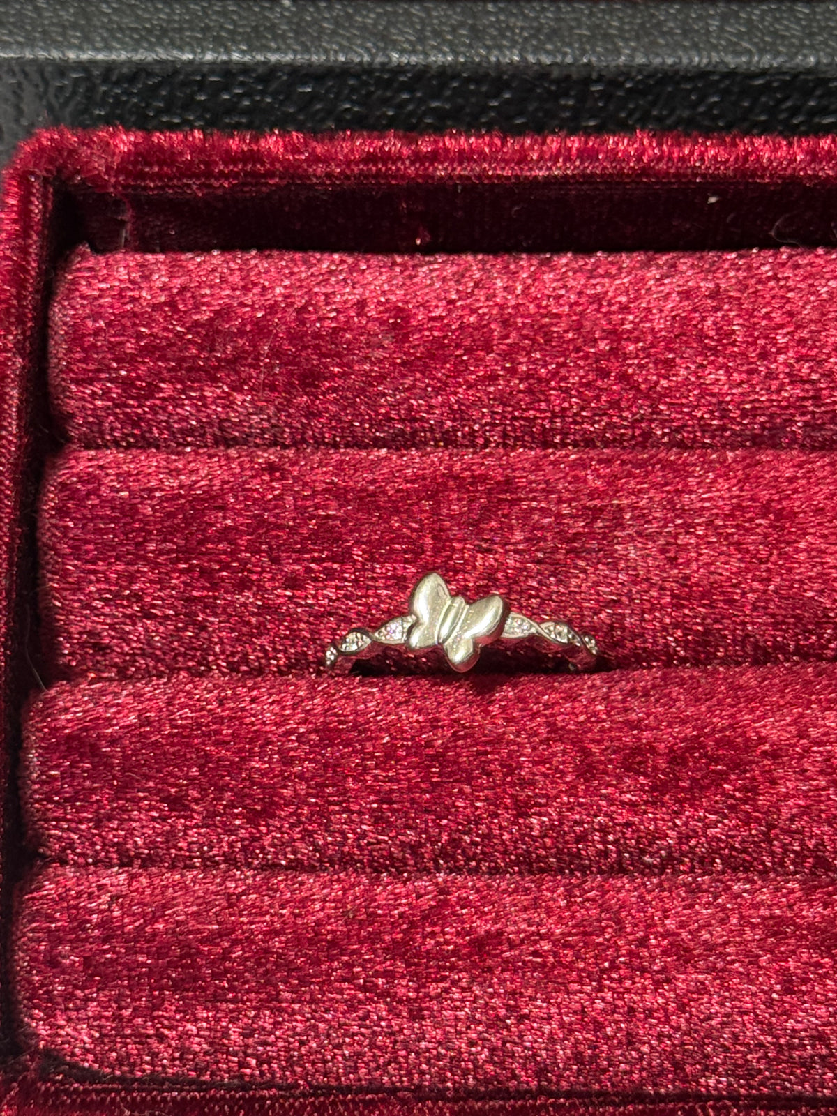 925 Sterling Silver Butterfly Infinity Ring – Size 7