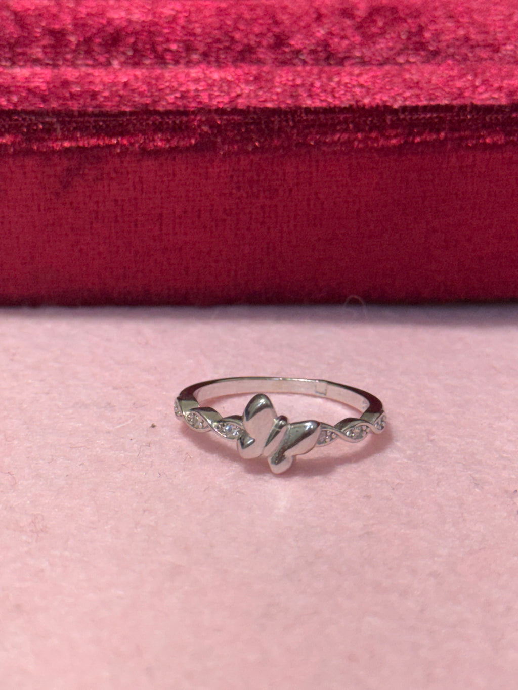 925 Sterling Silver Butterfly Infinity Ring – Size 7