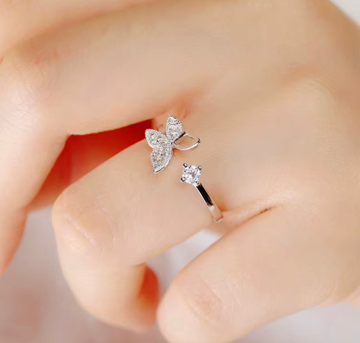 925 Sterling Silver Sparkling Butterfly & Round Crystal Adjustable Ring