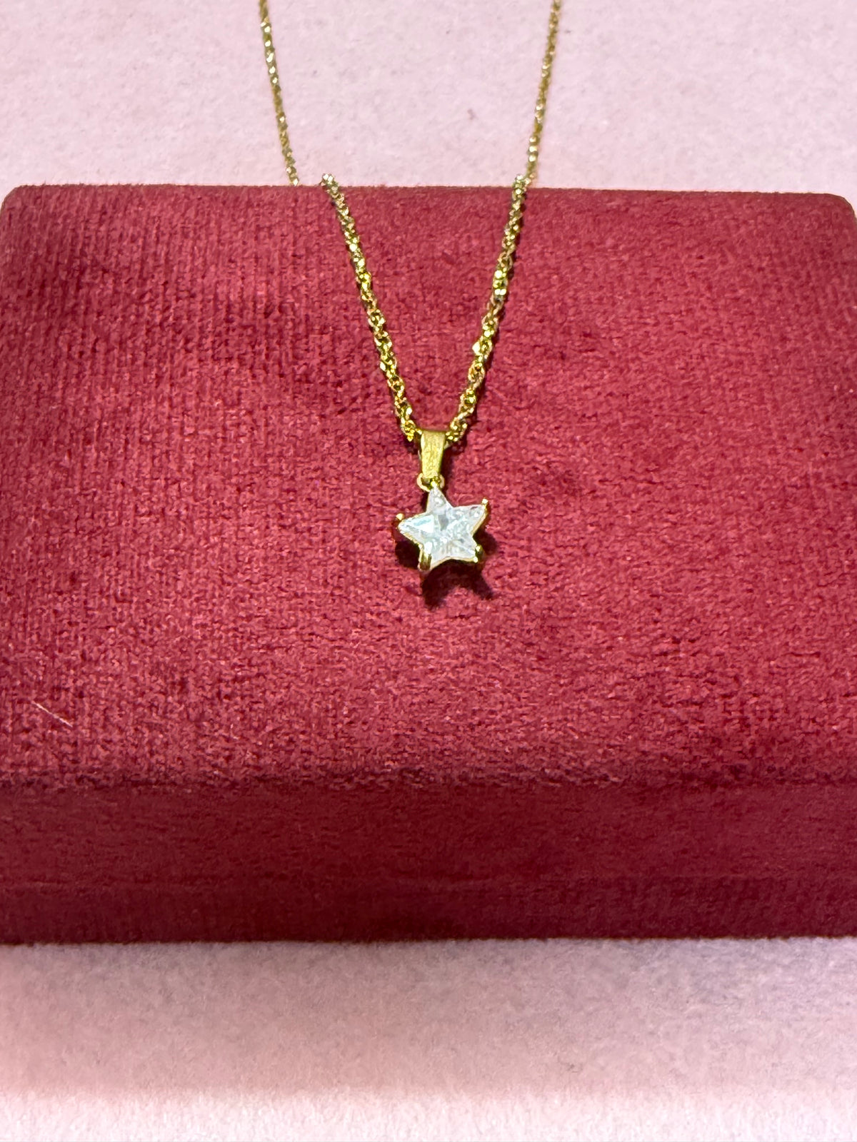 Stainless Steel Gold Star Crystal Pendant Necklace – 18"