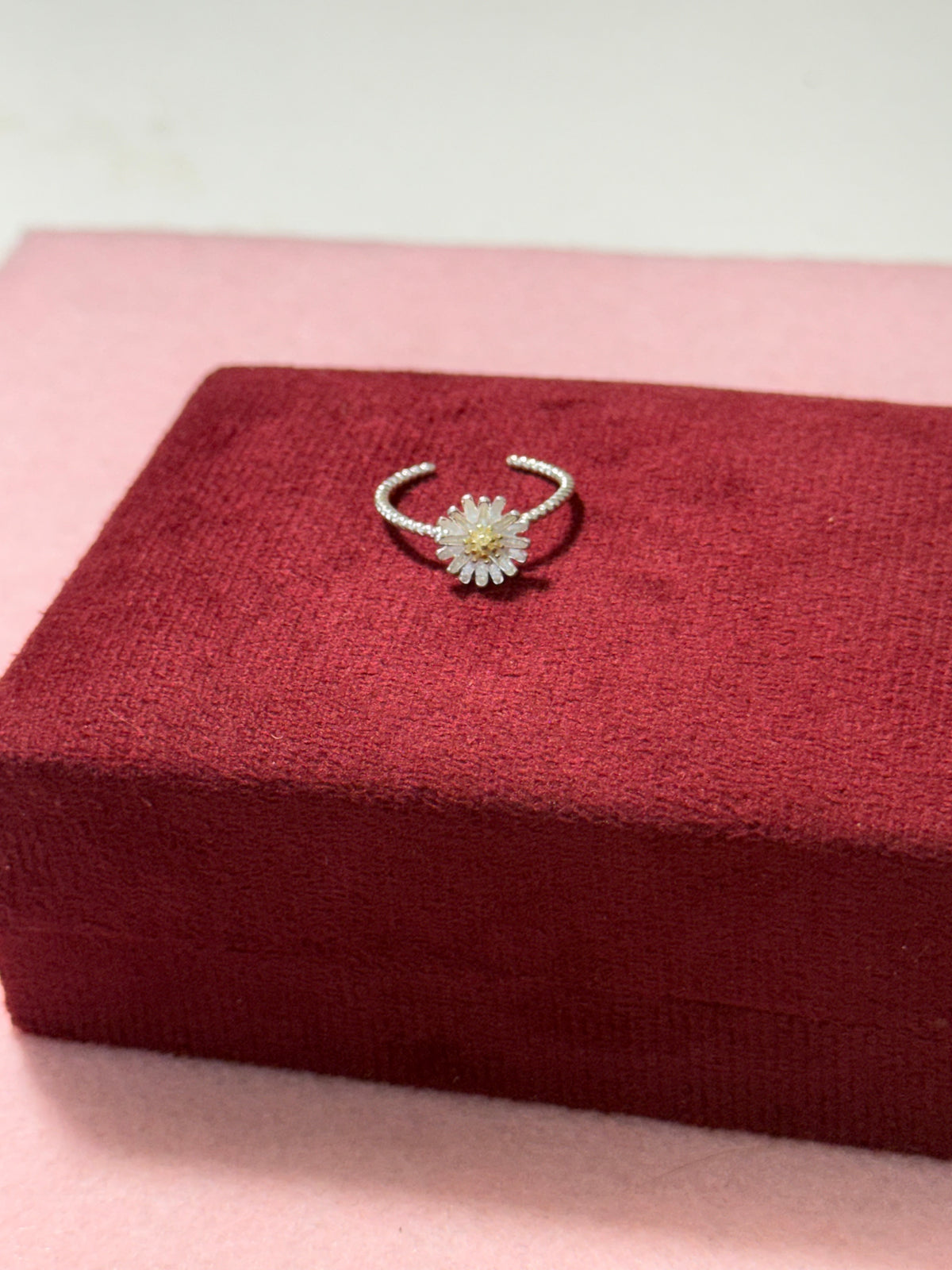 925 Sterling Silver Daisy Flower Adjustable Ring – White & Yellow