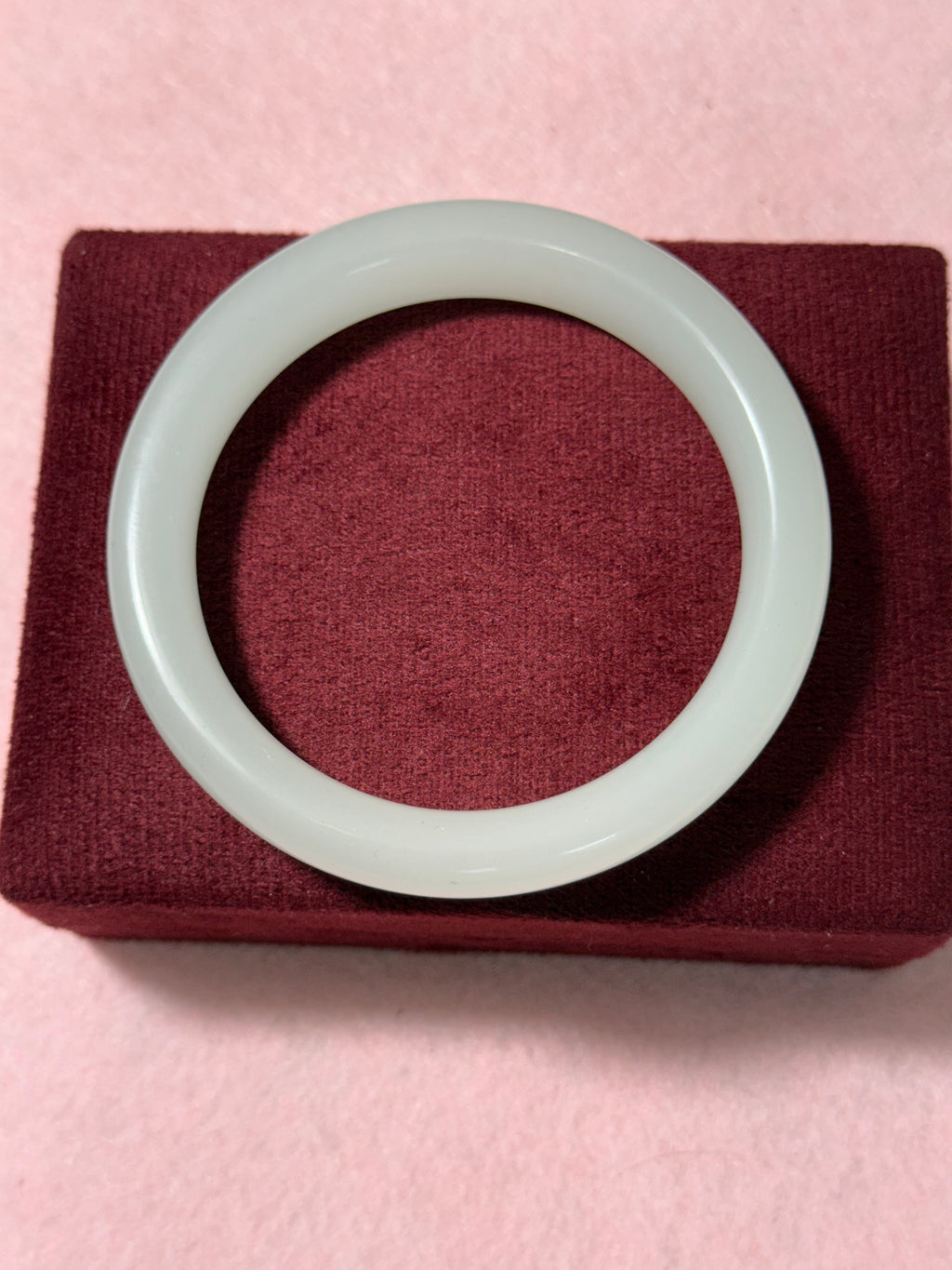 Milky White Fashion Bangle – Smooth Round Design / Med