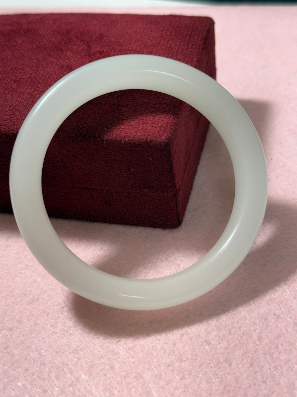 Milky White Fashion Bangle – Smooth Round Design / Med