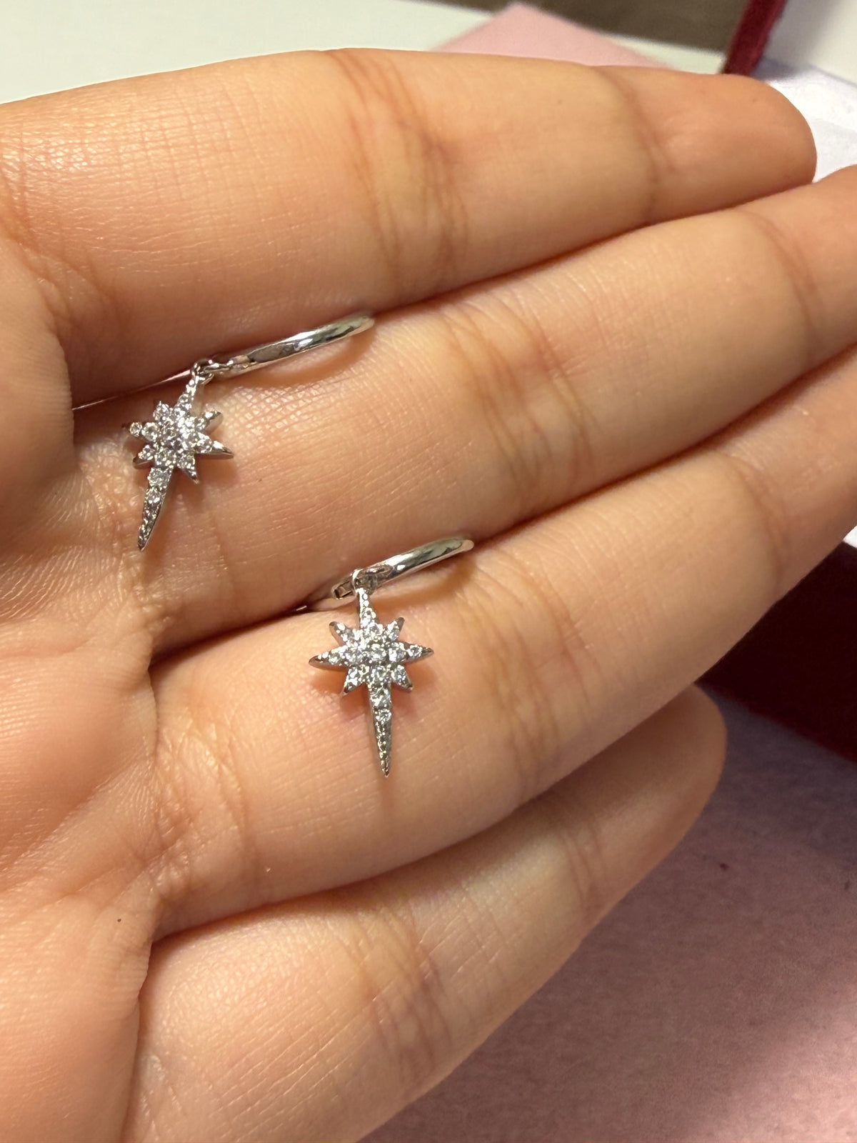 925 Sterling Silver Sparkling North Star Huggie Earrings – Gold & Silver