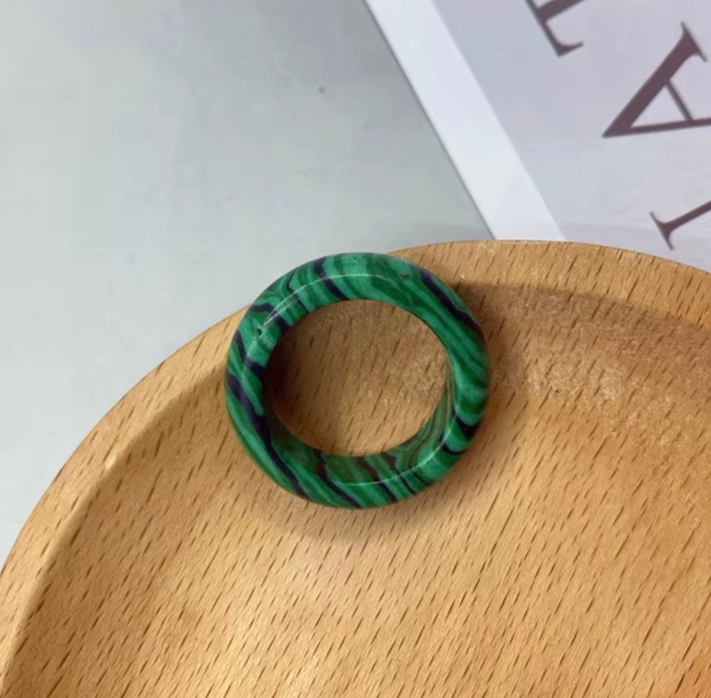 Natural Green Malachite Band Ring - Size 9