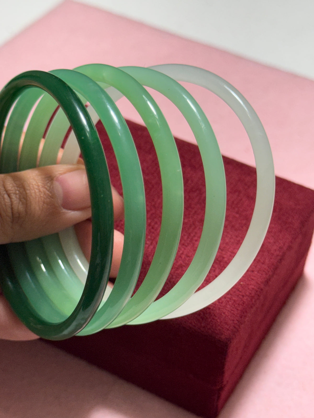 Green Jade-Style Slim Bangle Bracelet – 5 Color Options
