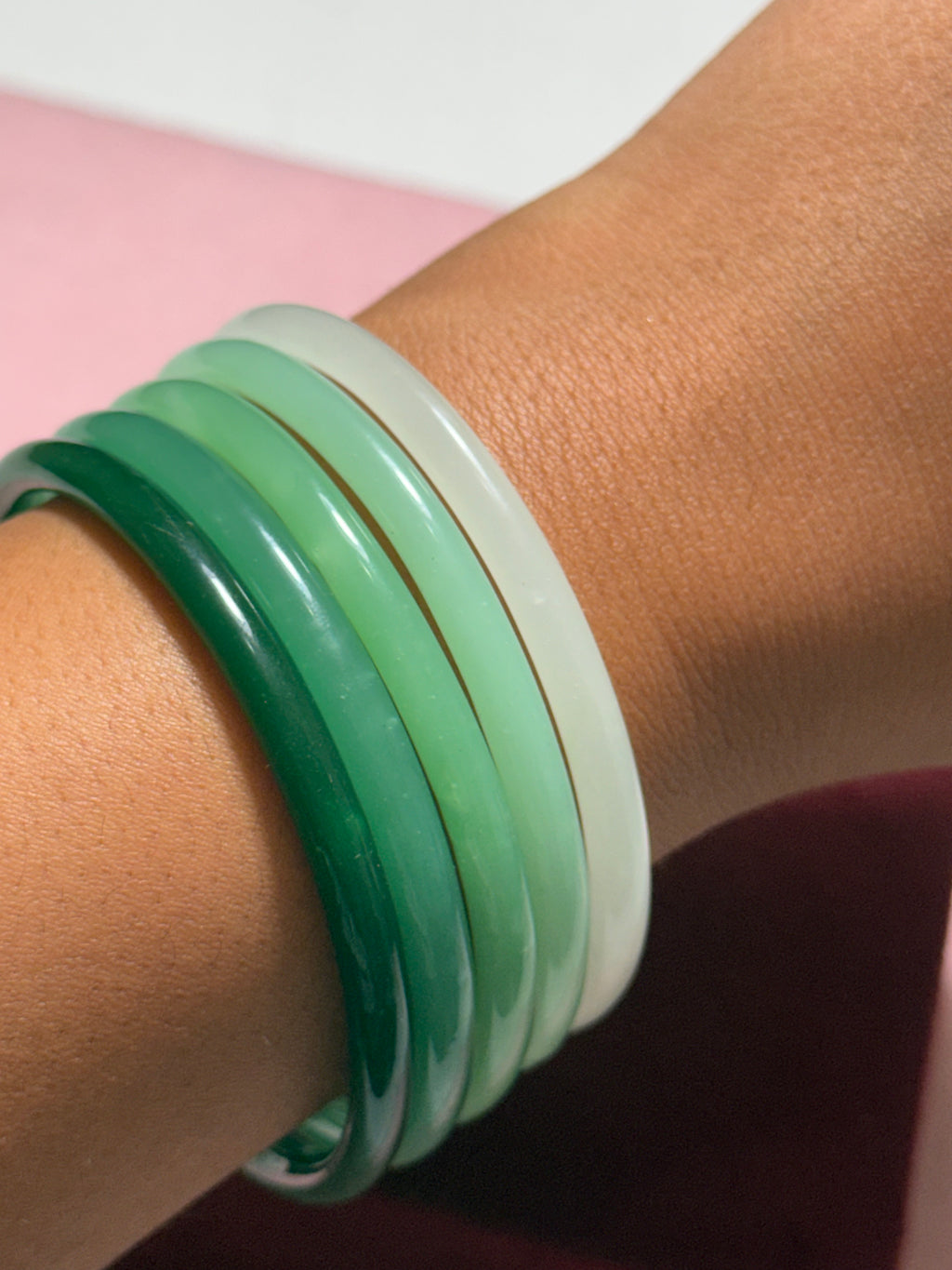 Green Jade-Style Slim Bangle Bracelet – 5 Color Options