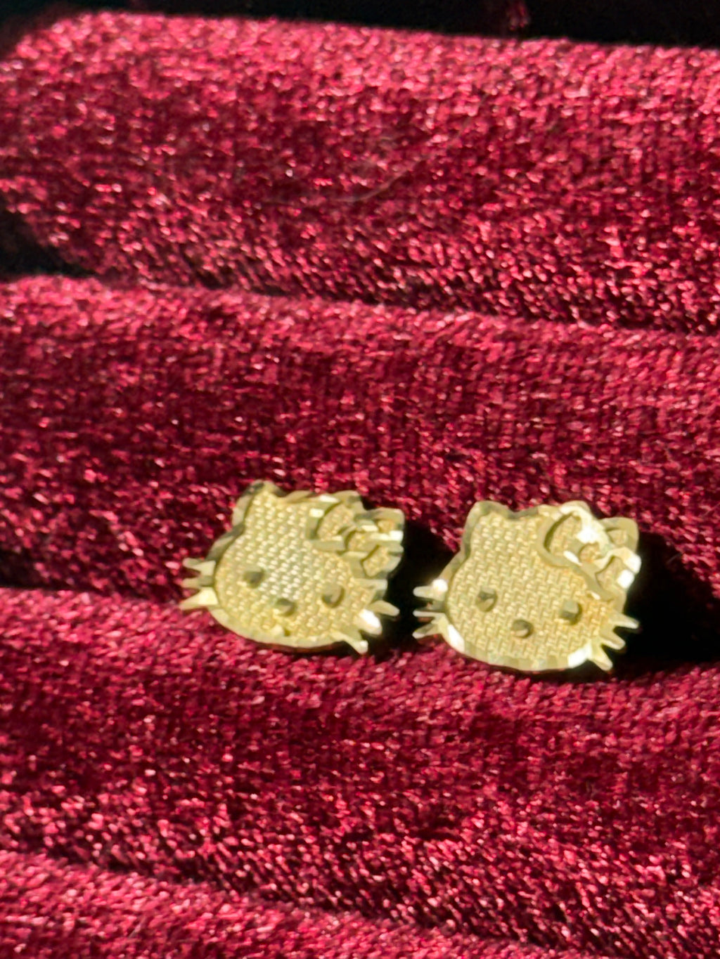 10K Yellow Gold Hello Kitty Diamond-Cut Nugget Stud Earrings