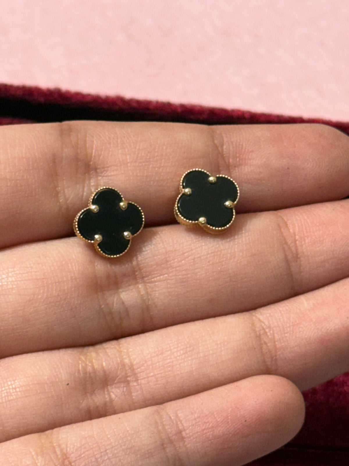 14K Yellow Gold Black Four-Leaf Clover Stud Earrings - Large