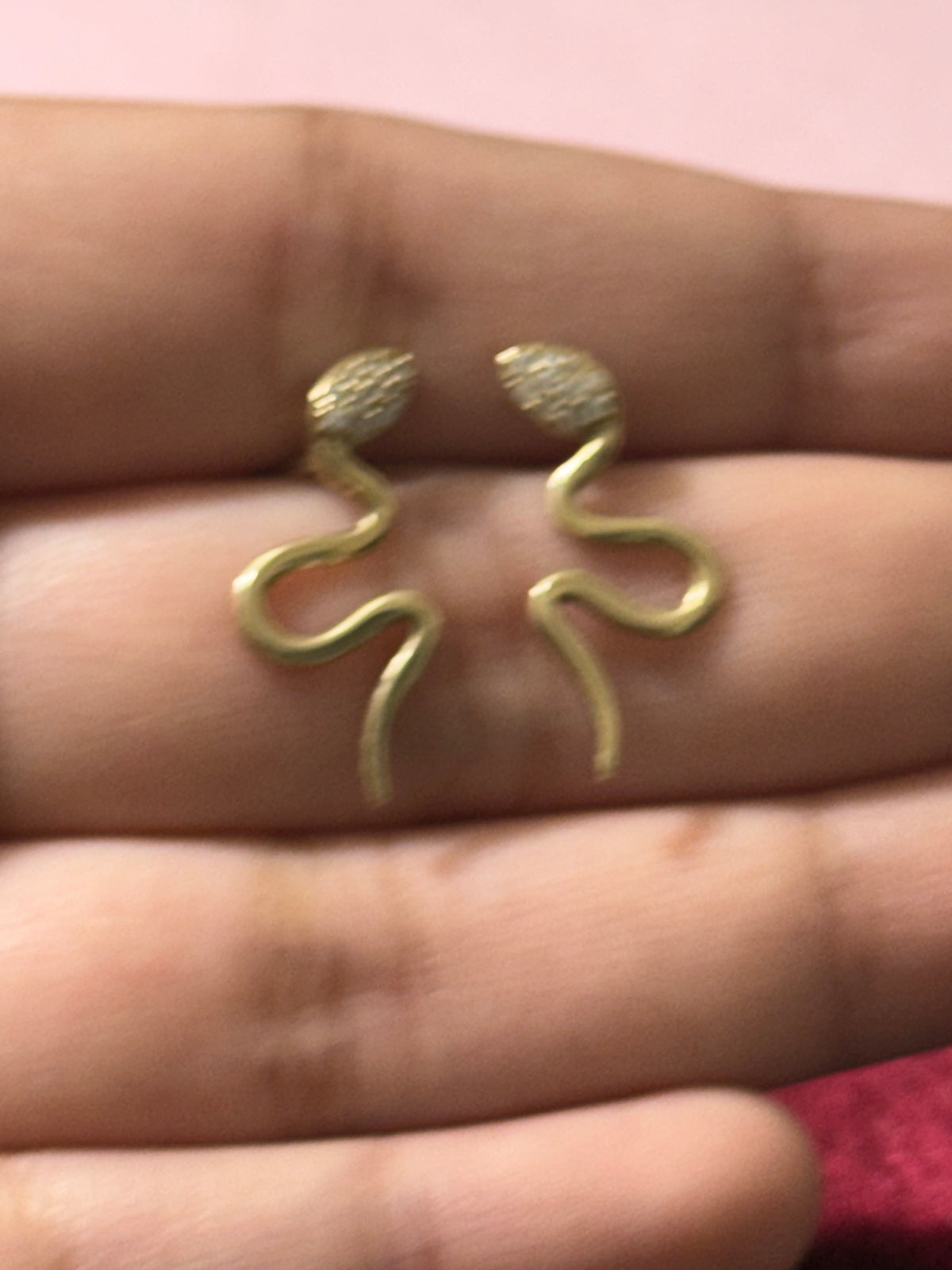 10K Yellow Gold Sparkling Snake Stud Earrings – Push Back