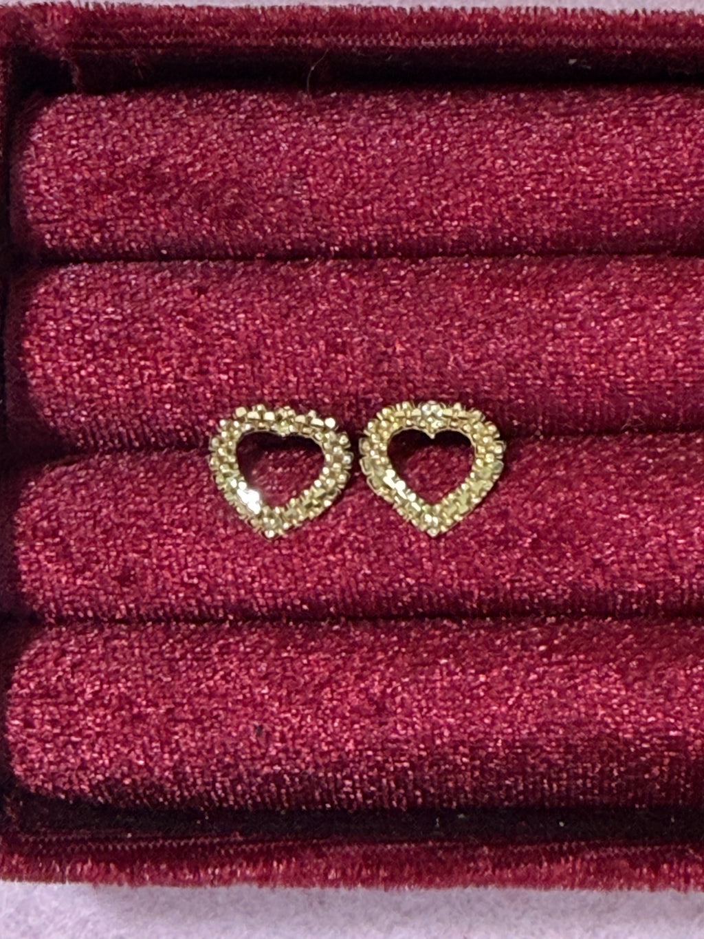 10K Yellow Gold Diamond-Cut Open Heart Stud Earrings – Push Back