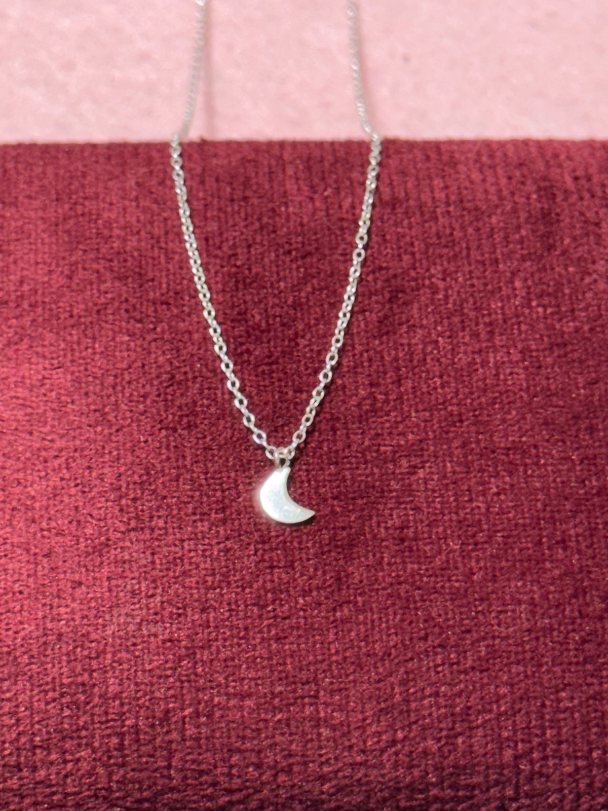 925 Sterling Silver Crescent Moon Pendant Necklace – 18"