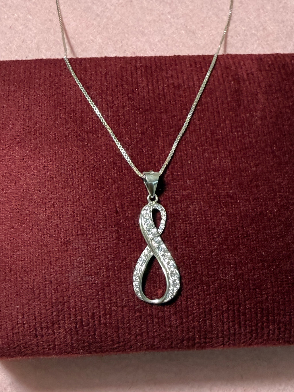 925 Sterling Silver Sparkling Infinity Symbol Necklace – 18"